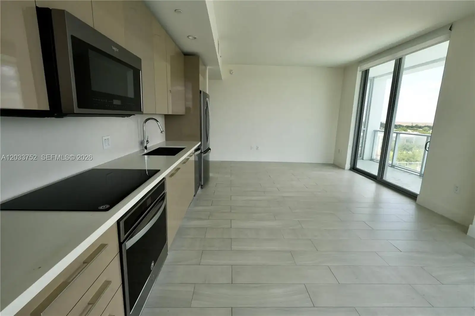 2000 Metropica Way # 810, Sunrise FL 33323