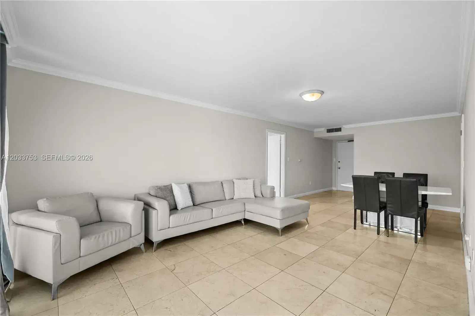18011 Biscayne Blvd # 902, Aventura FL 33160 photo 3