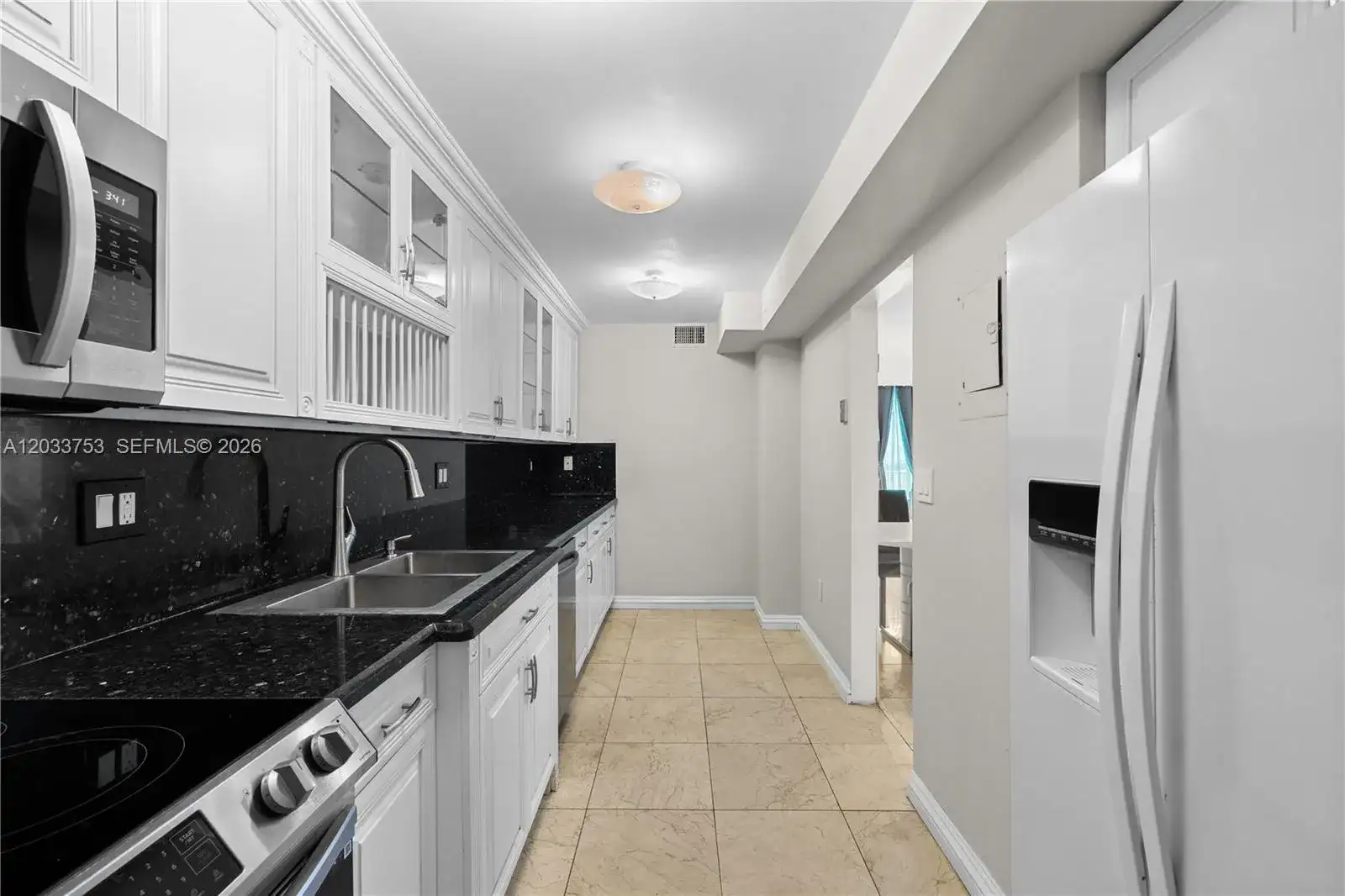 18011 Biscayne Blvd # 902, Aventura FL 33160 photo 5
