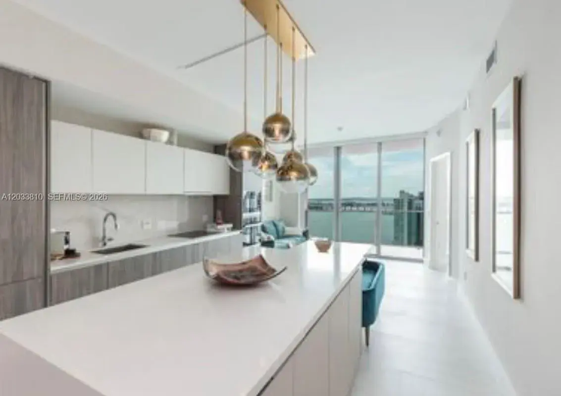 2900 NE 7th Ave # 2908, Miami FL 33137