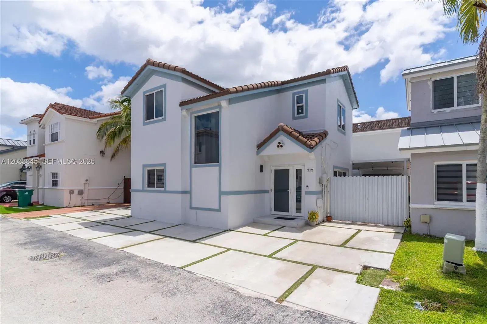 979 NW 126th Path, Miami FL 33182