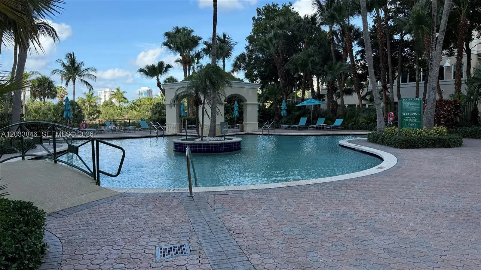 19501 W Country Club Dr # 1910, Aventura FL 33180