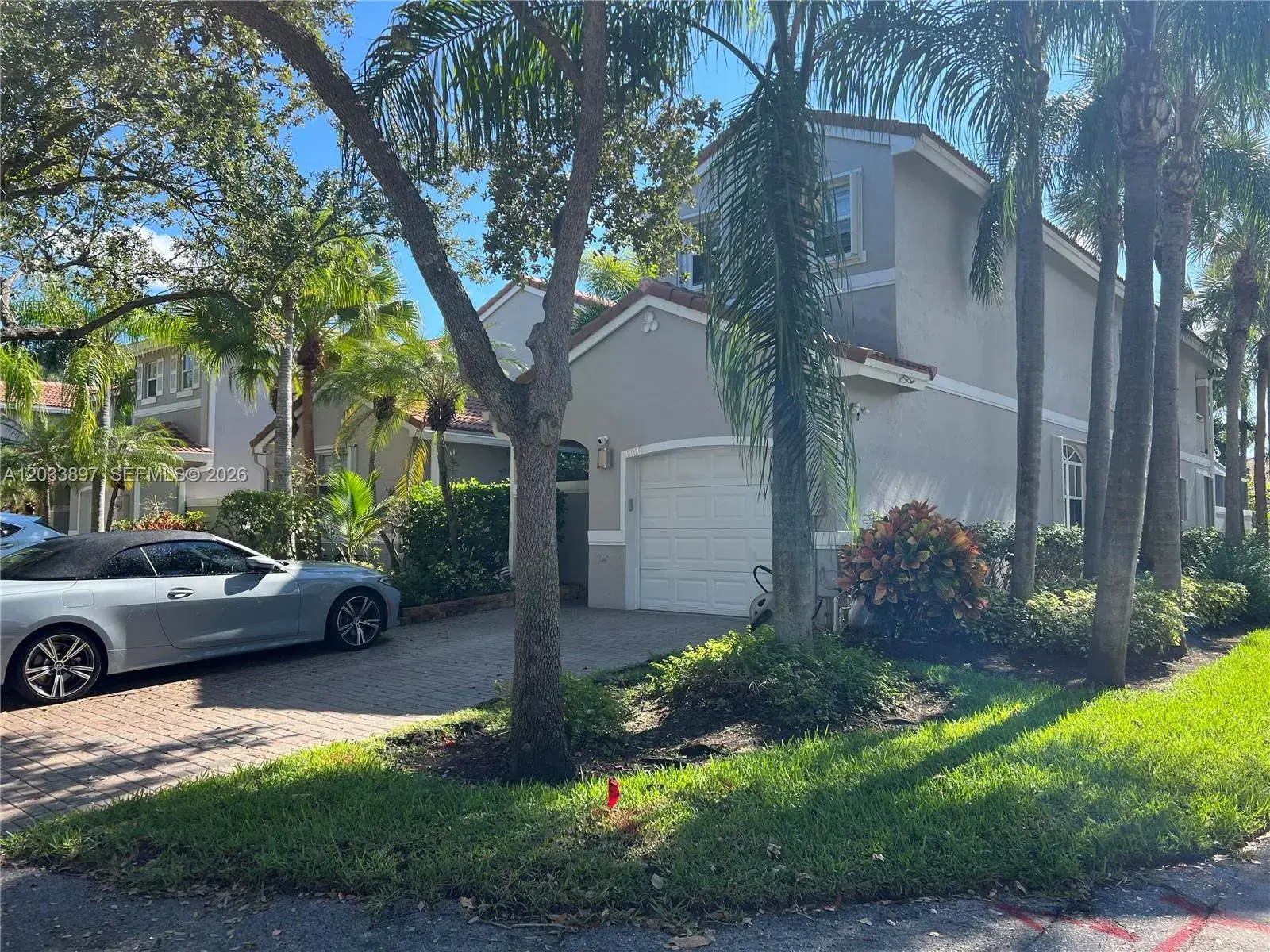 1140 Cliffrose St # 1140, Hollywood FL 33019