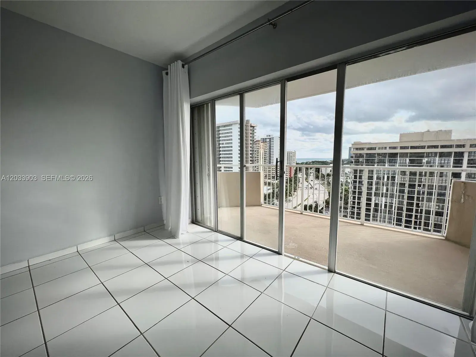 1985 S Ocean Dr # 12N, Hallandale Beach FL 33009