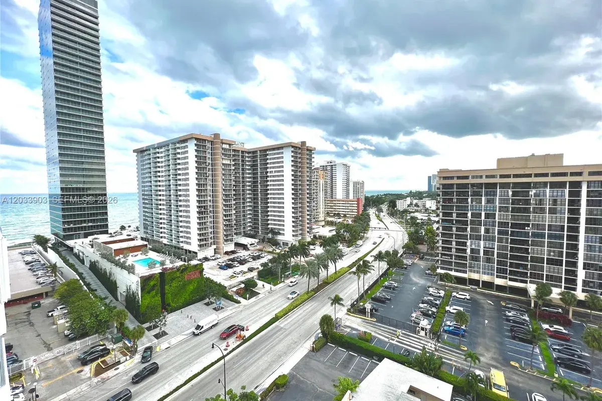 1985 S Ocean Dr # 12N, Hallandale Beach FL 33009