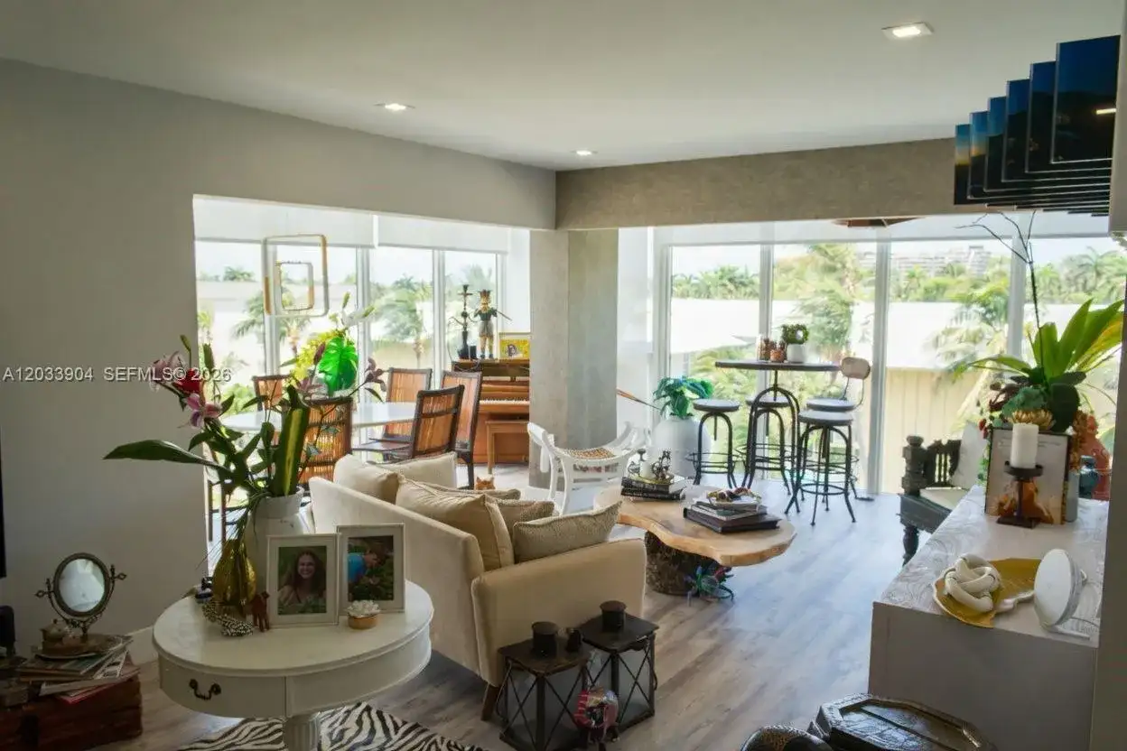 550 Ocean Dr # 5D, Key Biscayne FL 33149 photo 3