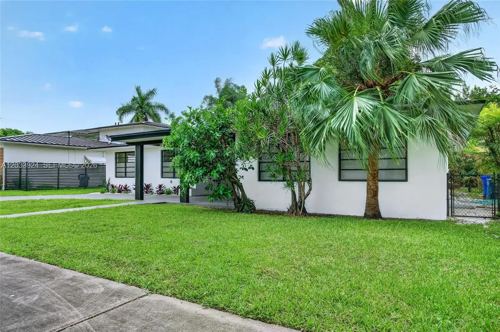 1170 NW 87th St, Miami FL 33150 photo 5