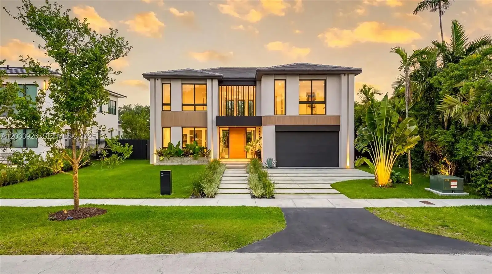 5854 SW 30th St, Miami FL 33155
