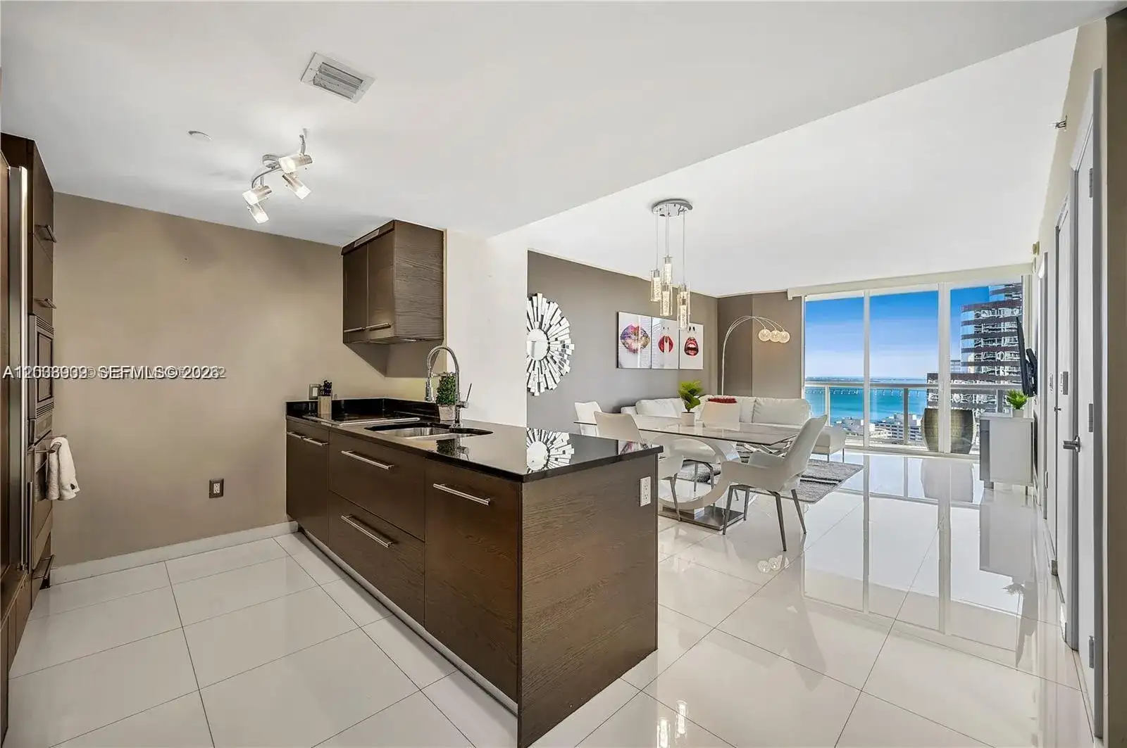485 Brickell Ave # 3109, Miami FL 33131 photo 4