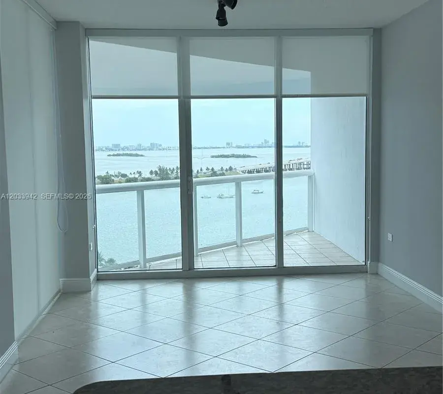 480 NE 30th St # 1504, Miami FL 33137
