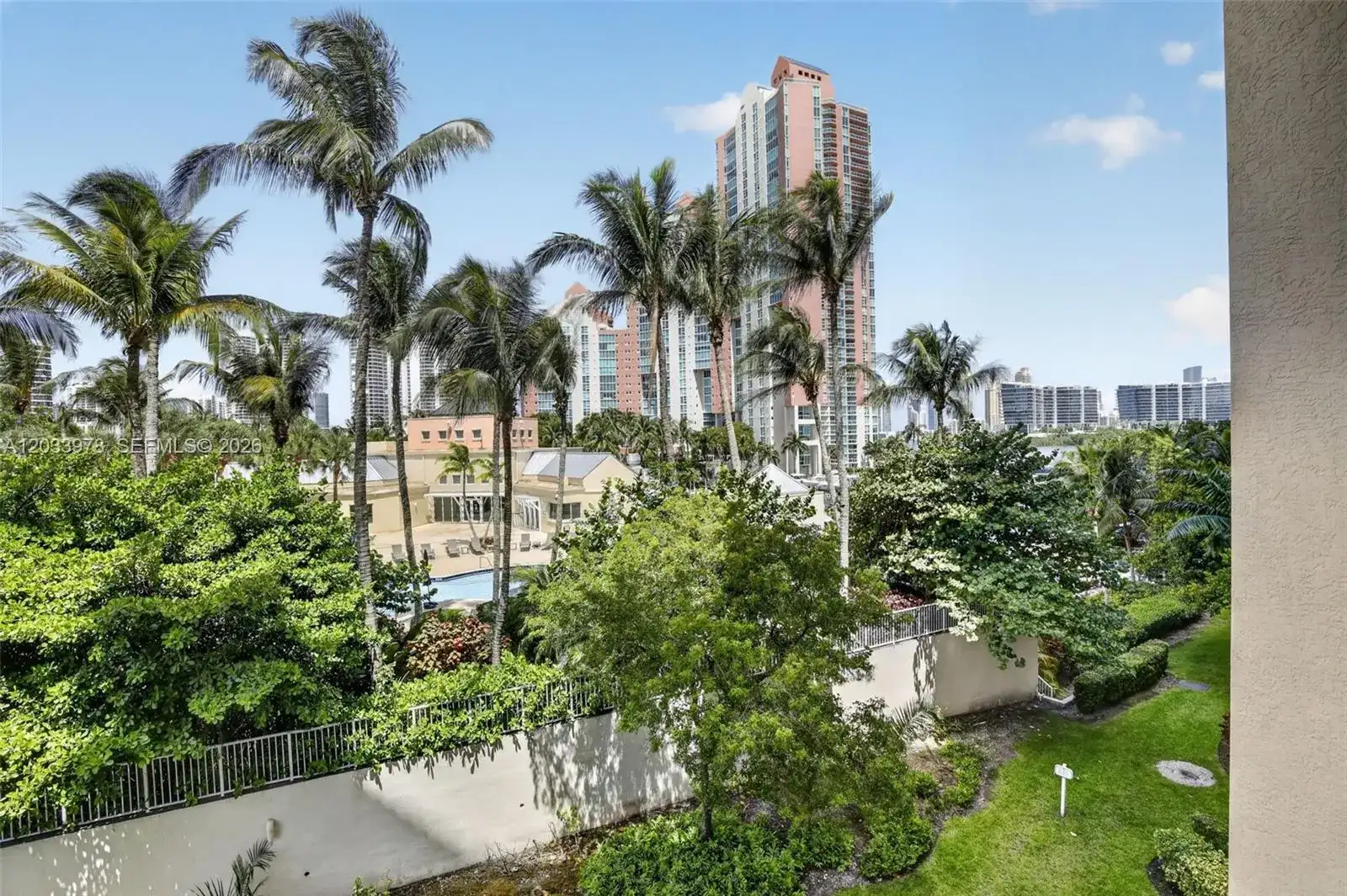 3340 NE 190th St # 402, Aventura FL 33180 photo 5