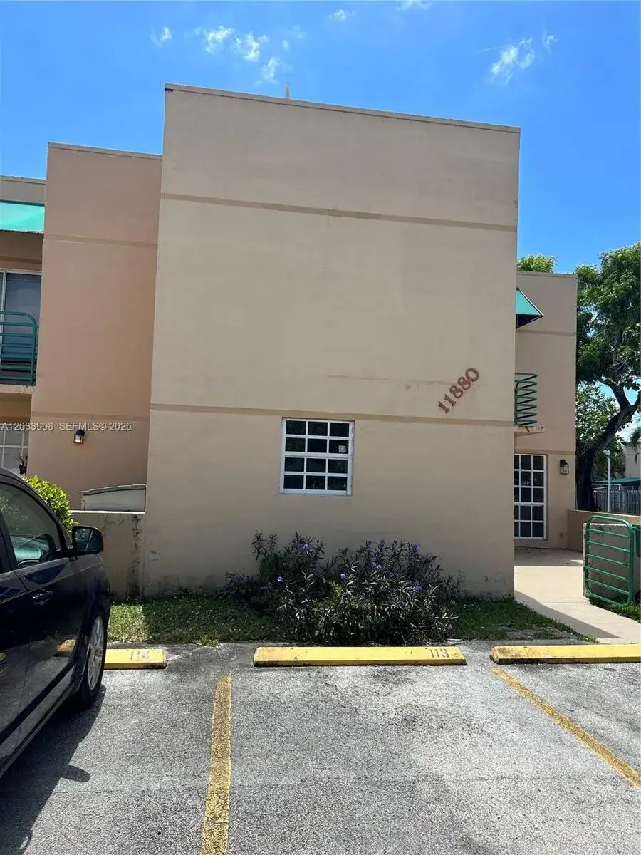 11880 SW 19th Ter # 113, Miami FL 33175 photo 3