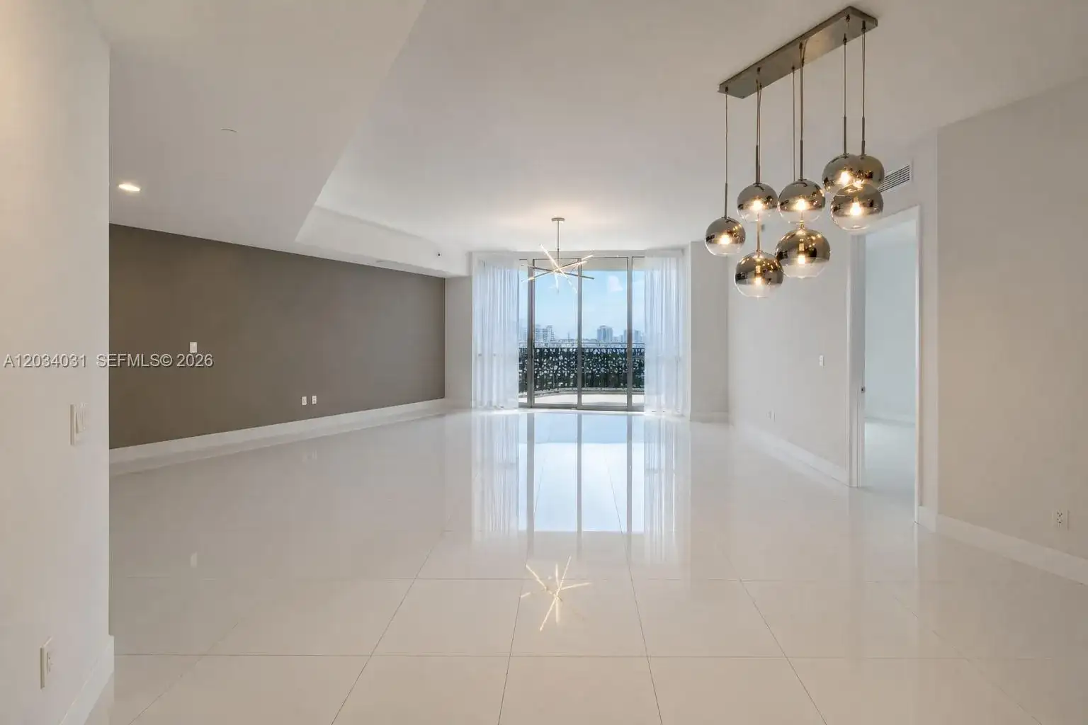 15901 Collins Ave # 403, Sunny Isles Beach FL 33160 photo 4