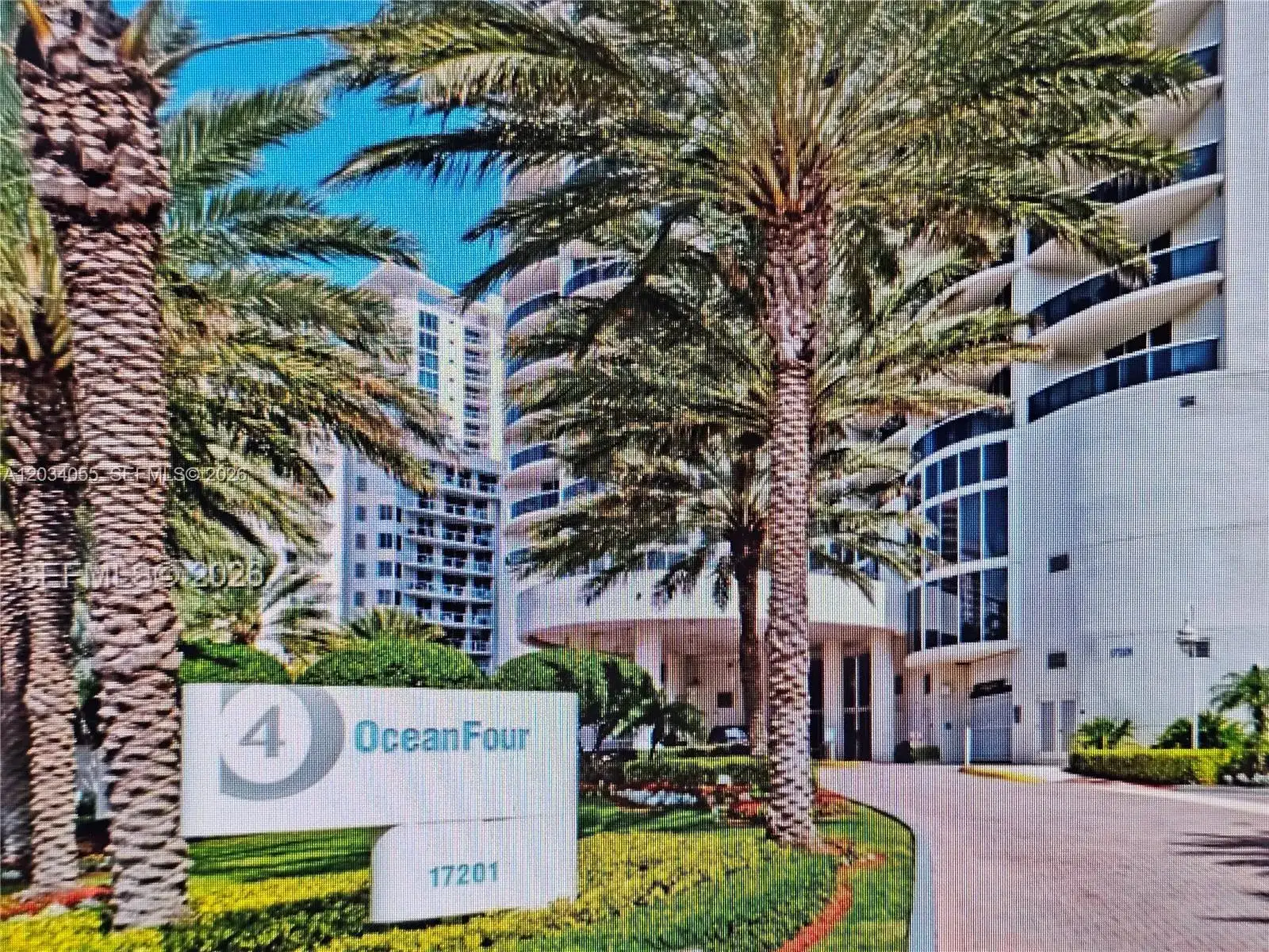 17201 Collins Ave # 1508, Sunny Isles Beach FL 33160 photo 2