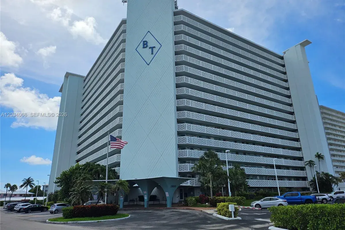 1900 S Ocean Dr # 1704, Fort Lauderdale FL 33316