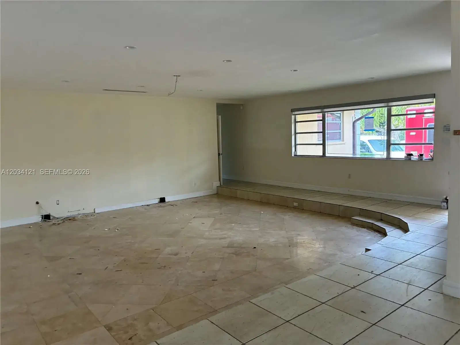 18715 NE 18th Ave, Miami FL 33179 photo 3
