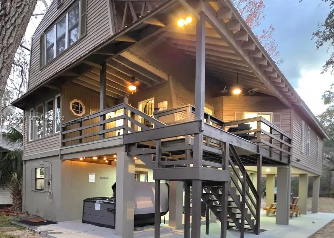 631 NE Gold Dust Road, Other City - In The State Of Florida FL 32008
