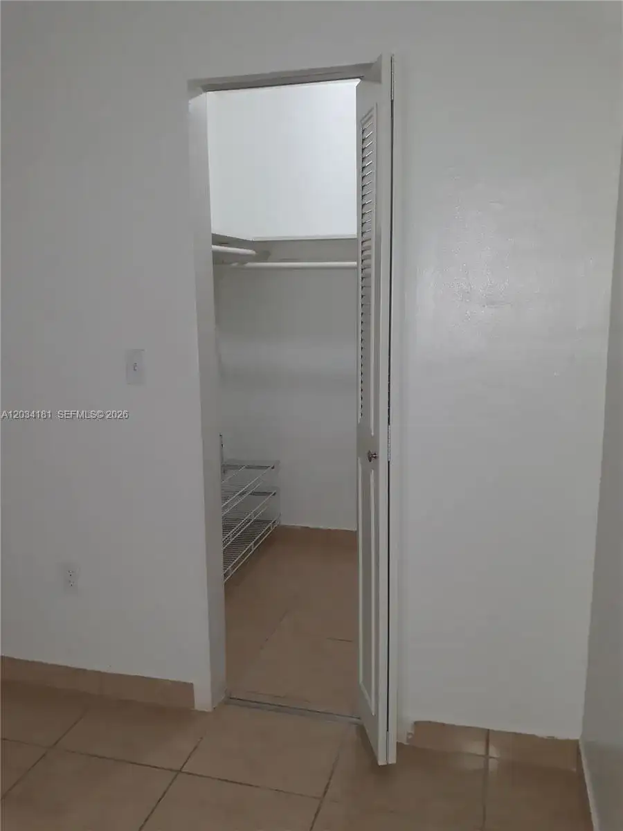 6850 W 14th Ct # A28, Hialeah FL 33014 photo 5