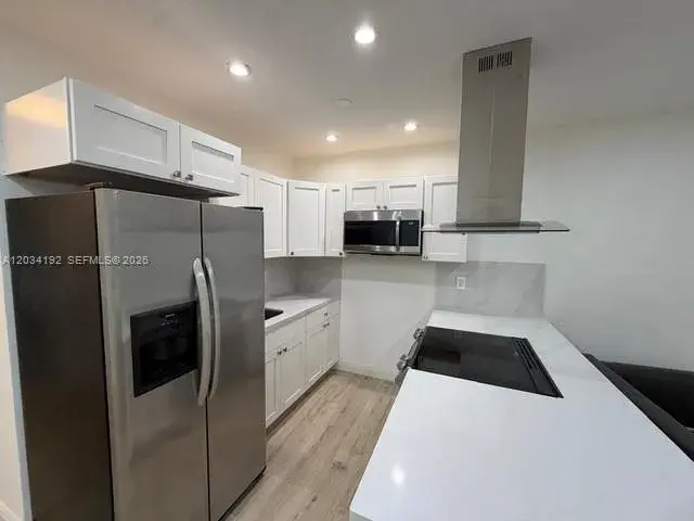 500 Layne Blvd # 19, Hallandale Beach FL 33009