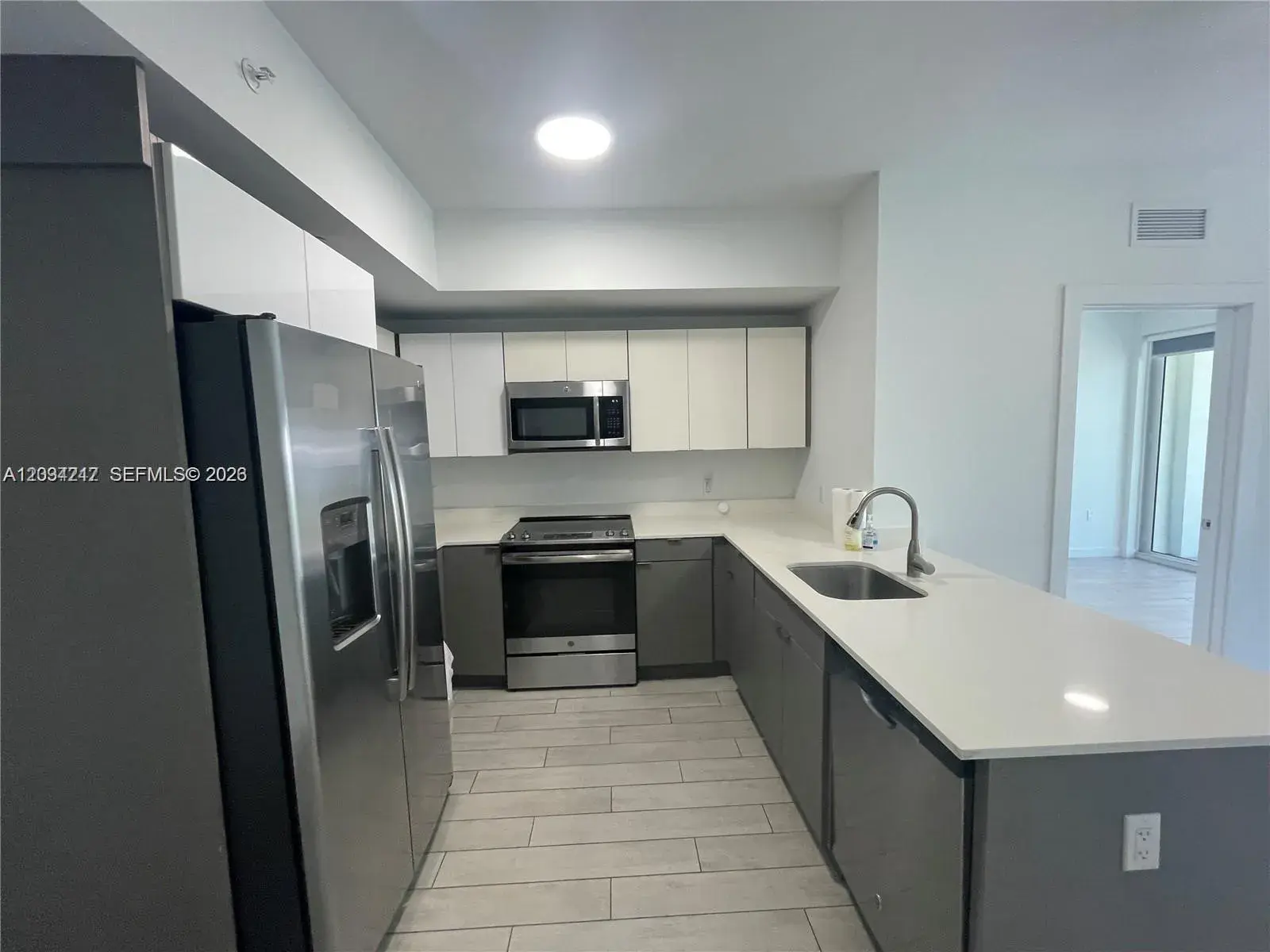 321 NE 26th St # 512, Miami FL 33137
