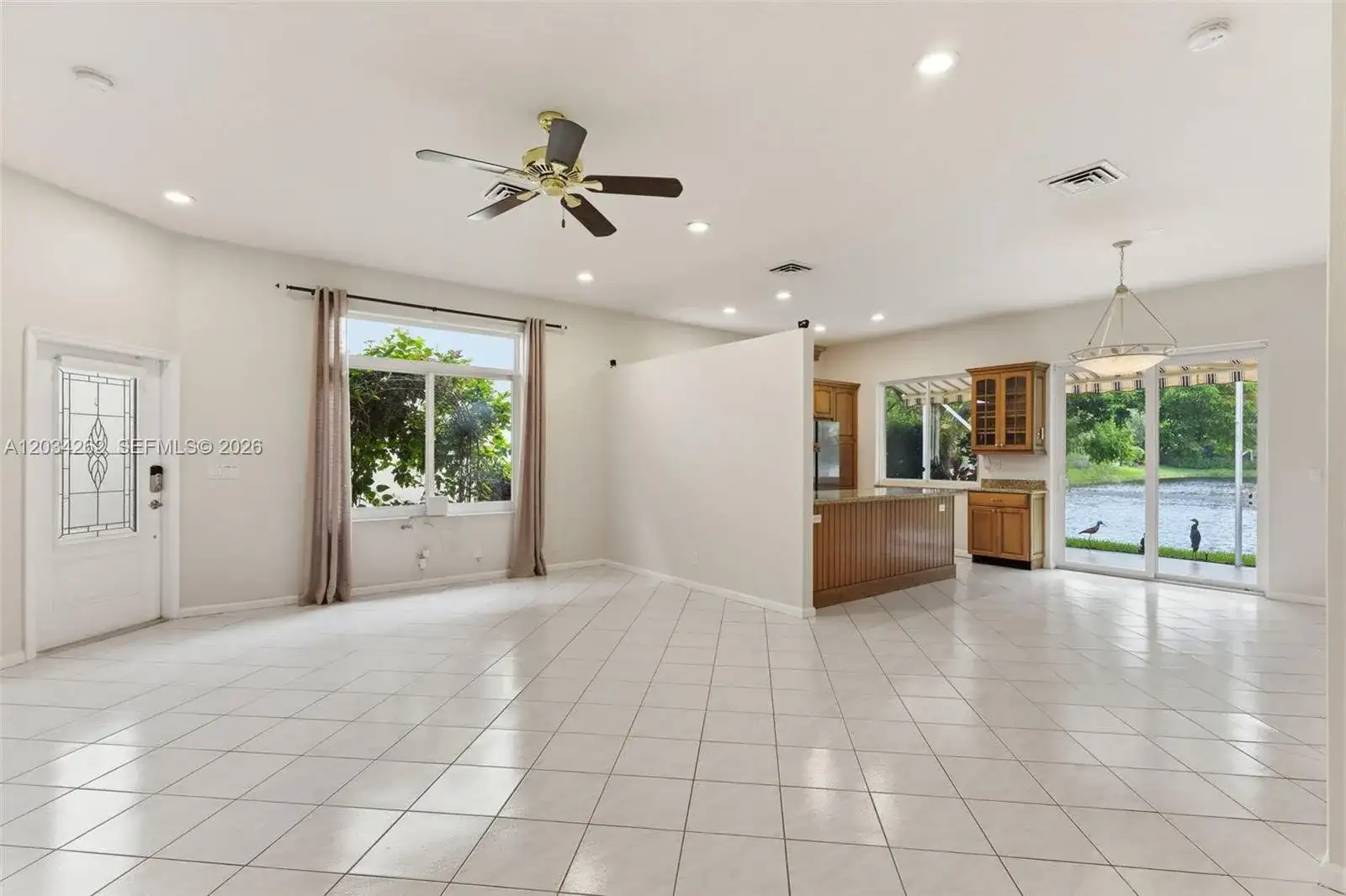 6530 Sandpiper Dr, Coconut Creek FL 33073 photo 2