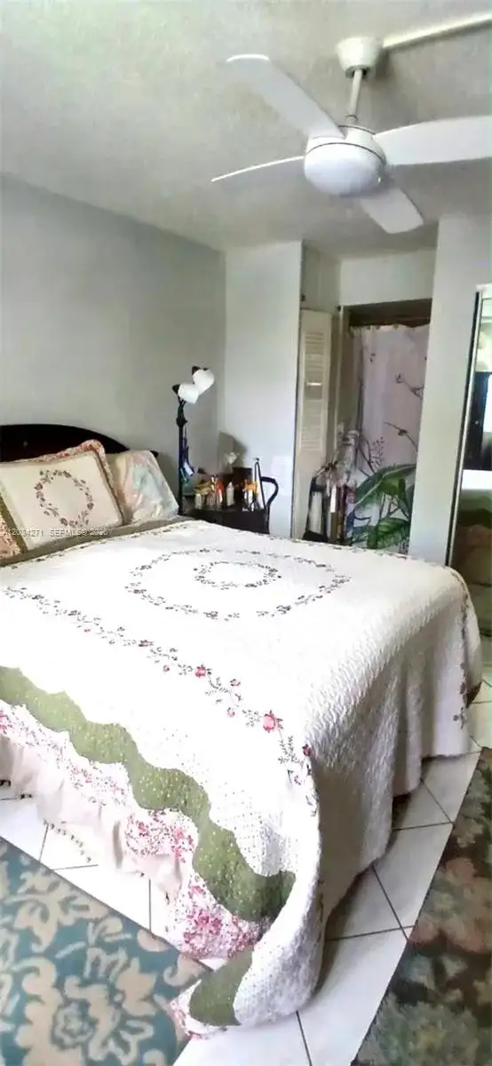 4090 NW 42nd Ave # 304, Lauderdale Lakes FL 33319 photo 5