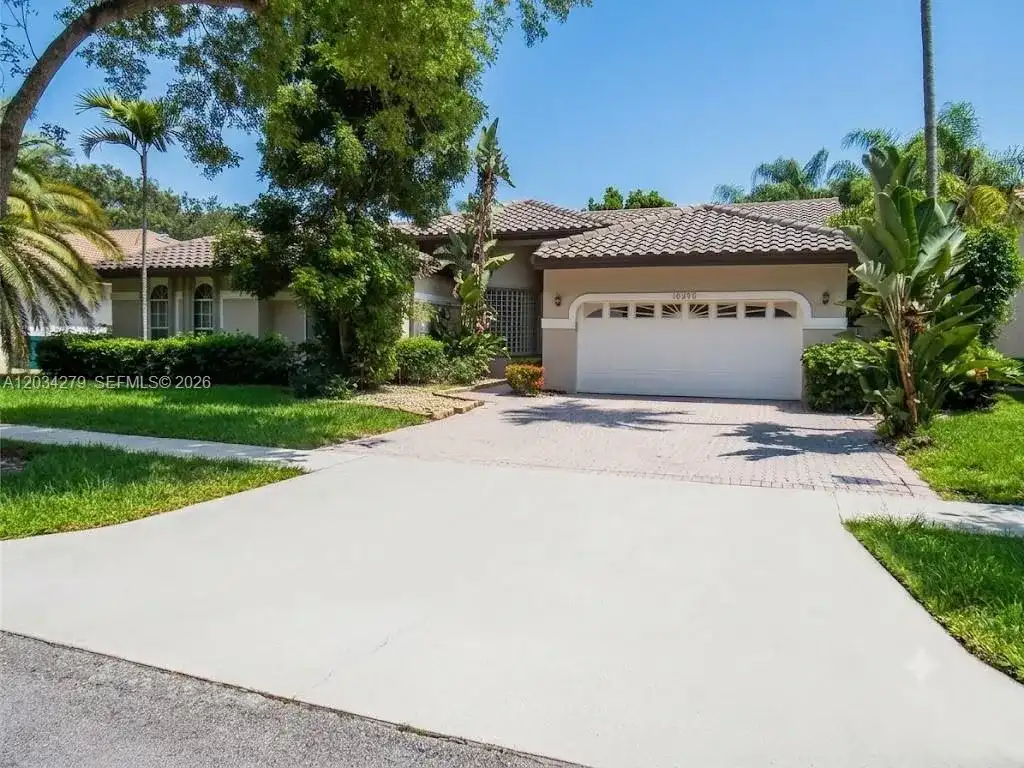 10255 Guatemala St, Cooper City FL 33026