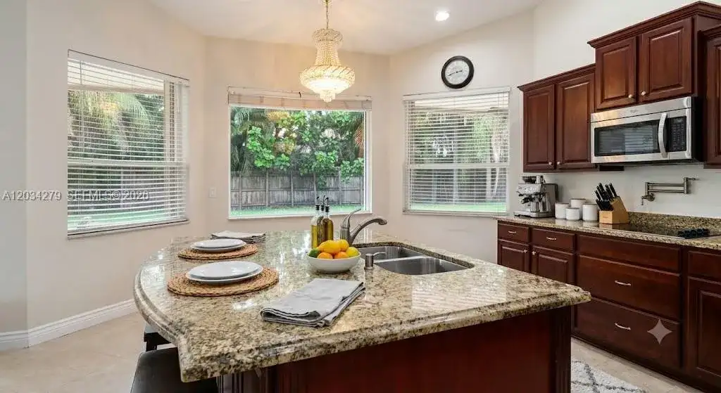 10255 Guatemala St, Cooper City FL 33026 photo 3