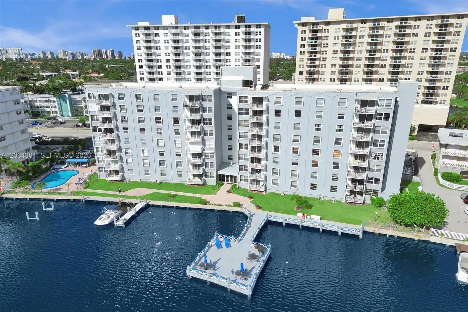 430 Golden Isles Dr # 705, Hallandale Beach FL 33009 photo 4