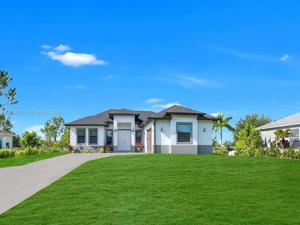 4210 58th Ave NE, Naples FL 34120 photo 3
