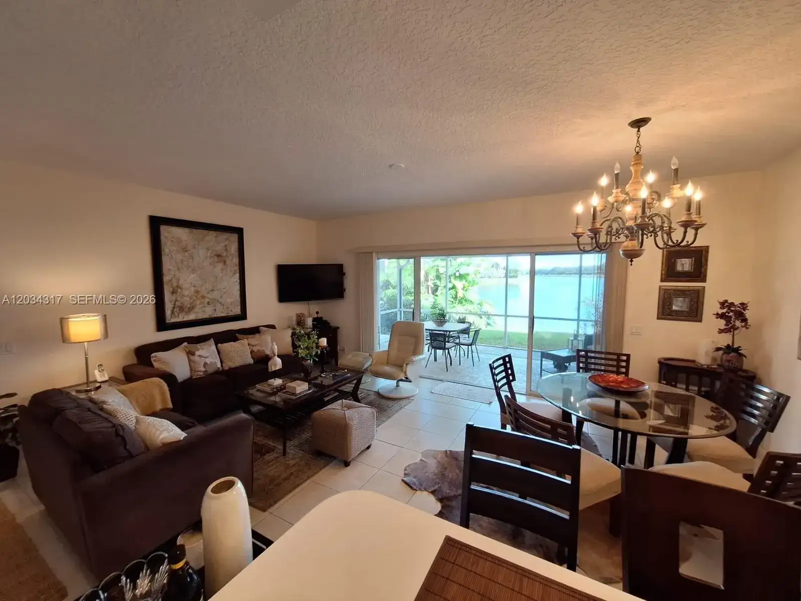 2104 Tigris Dr, West Palm Beach FL 33411 photo 2