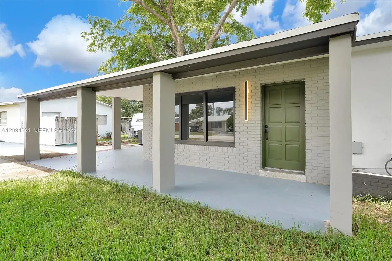 3140 NE 9th Ter, Pompano Beach FL 33064 photo 2