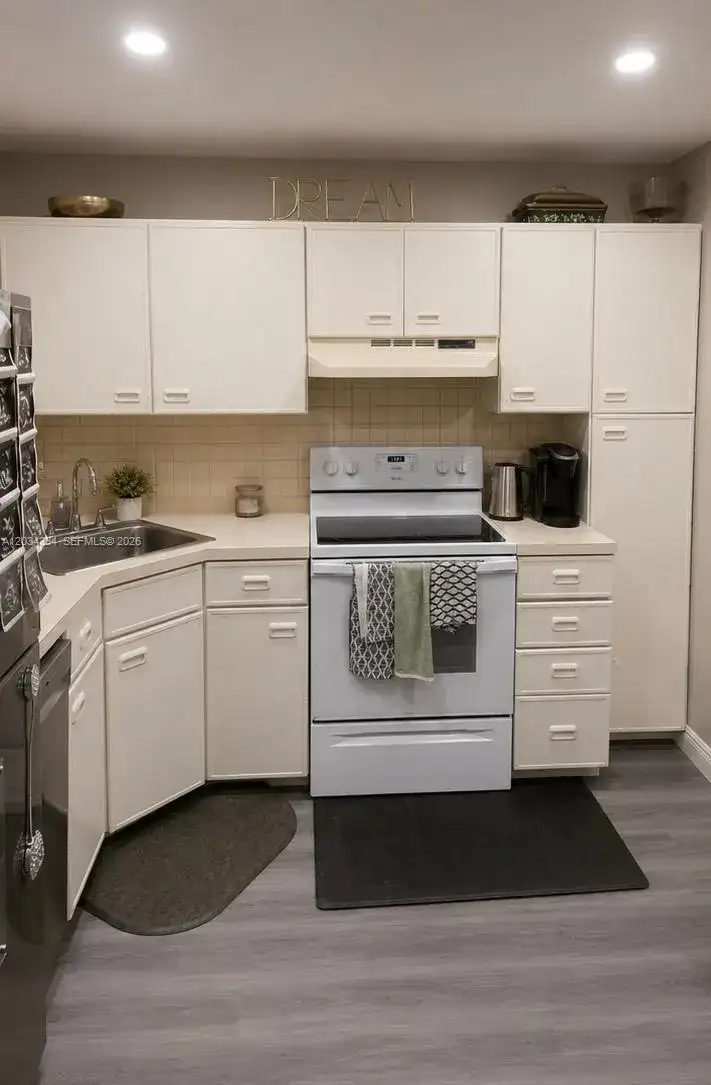 4761 NW 22nd St # 42111, Coconut Creek FL 33063 photo 5