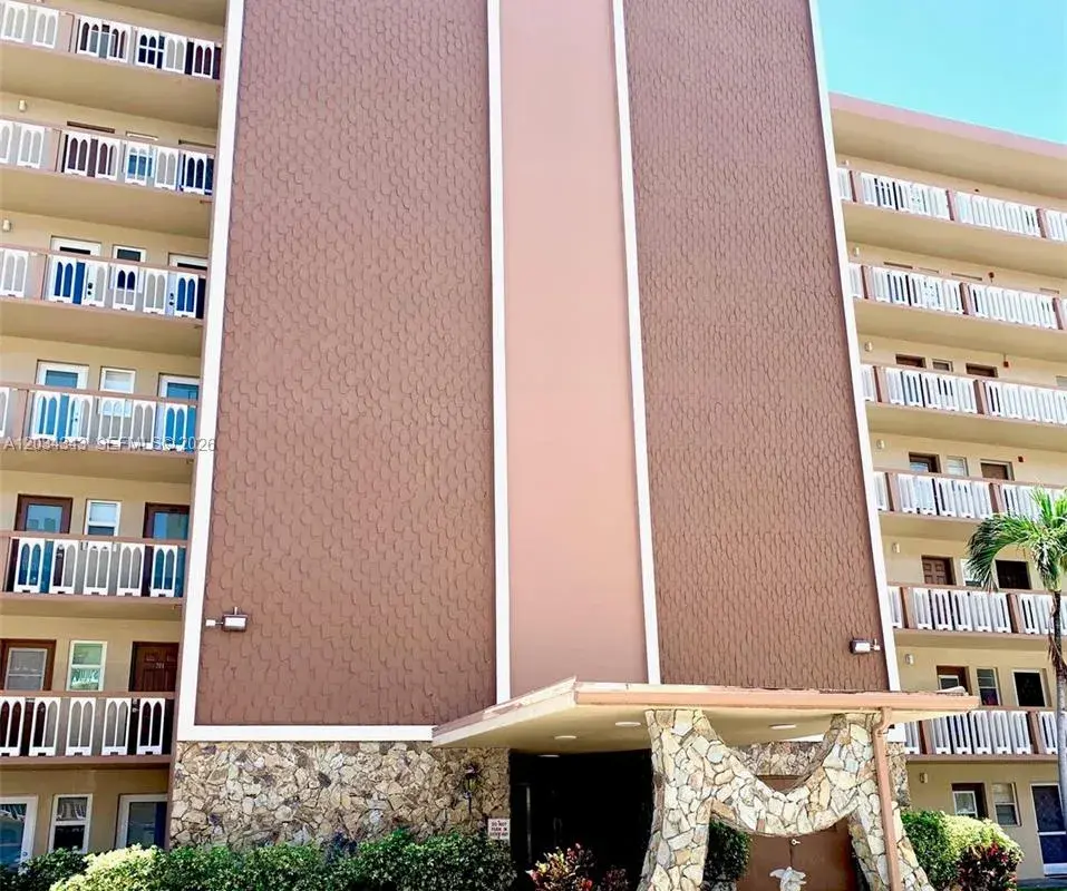 501 NE 14th Ave # 601, Hallandale Beach FL 33009