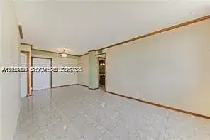 2025 NE 164th St # 904, North Miami Beach FL 33162 photo 2