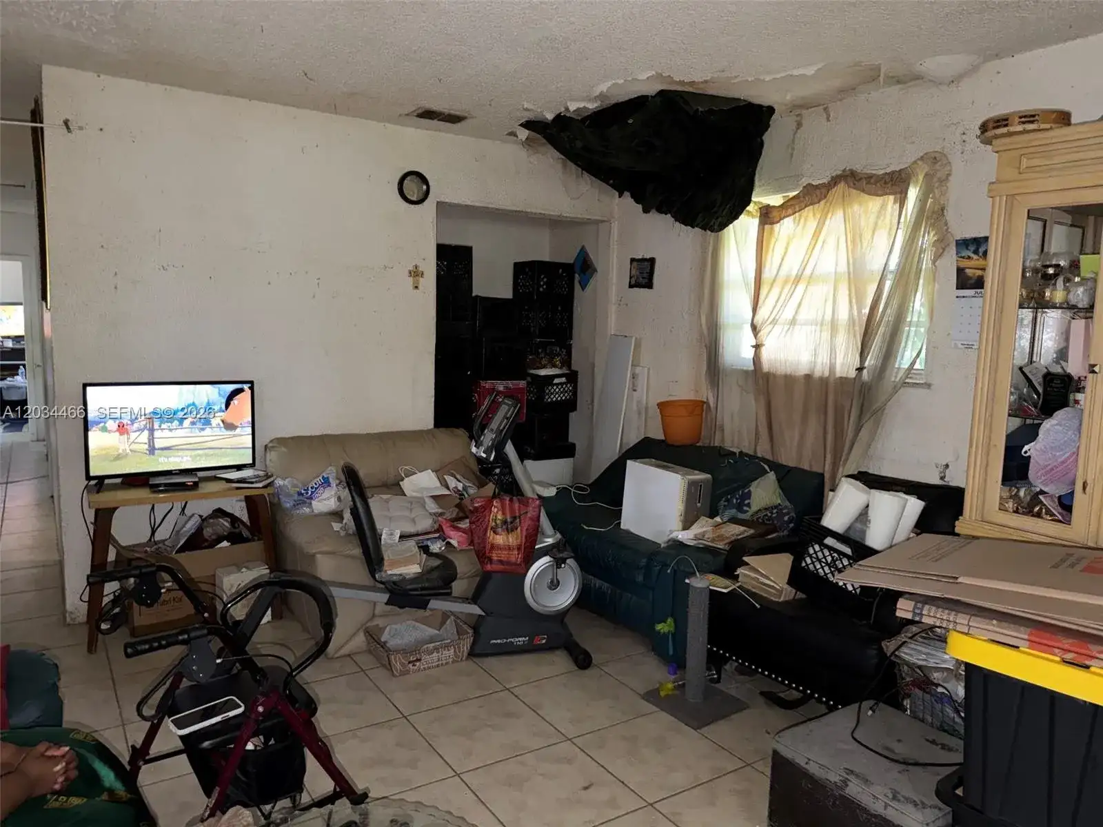 2327 Freedom St, Hollywood FL 33020 photo 3