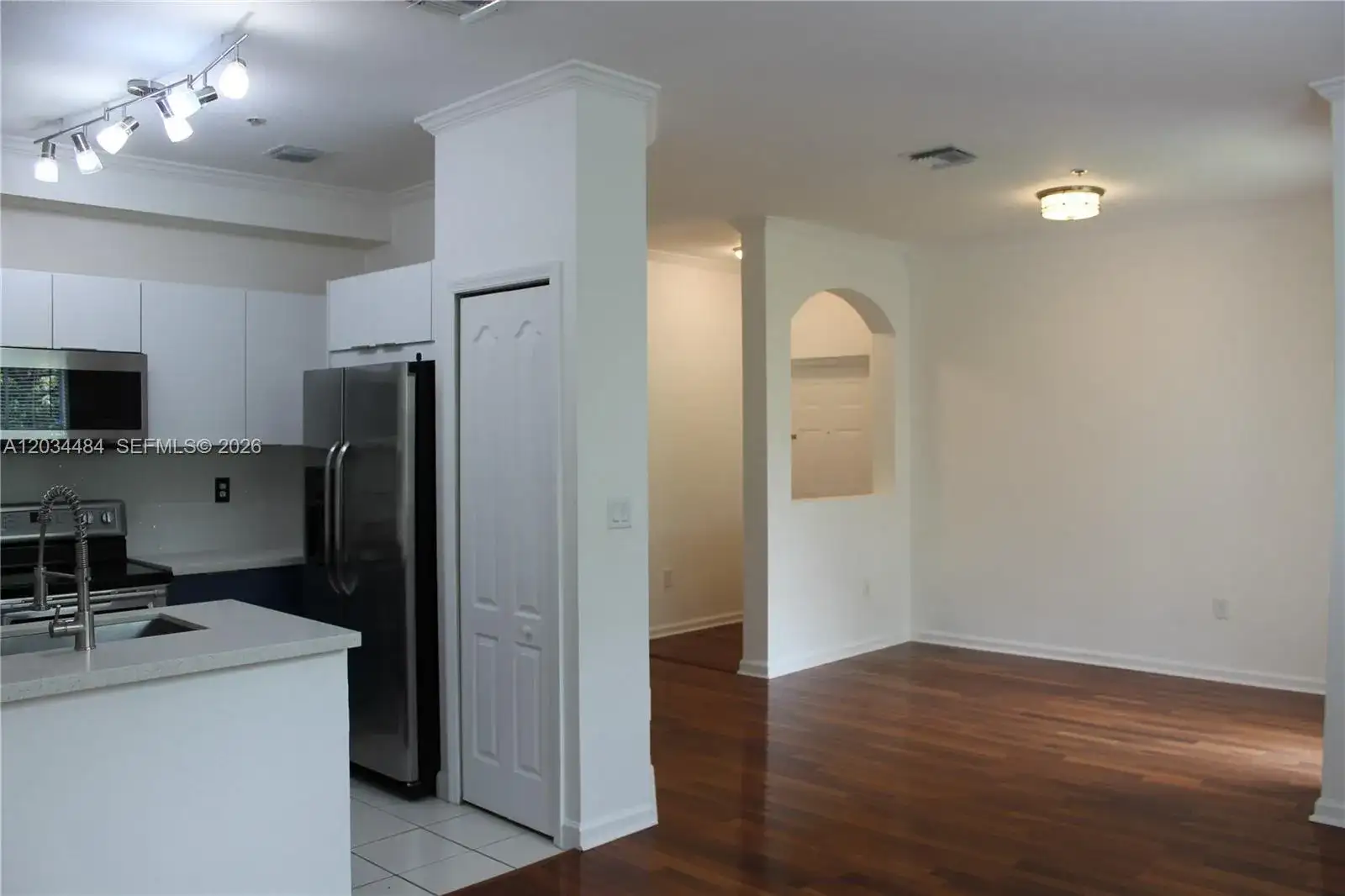 4445 SW 160th Ave # 205, Miramar FL 33027 photo 2
