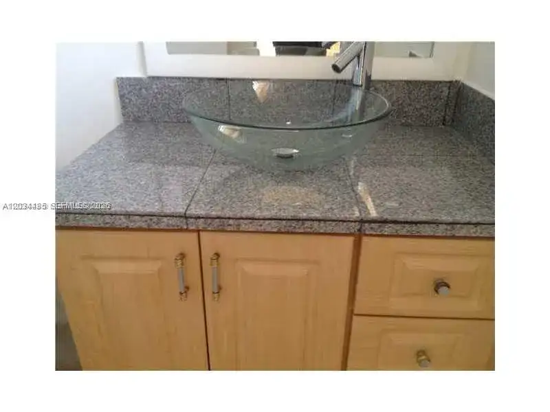 2903 N Miami Beach Blvd # 505, North Miami Beach FL 33160 photo 2