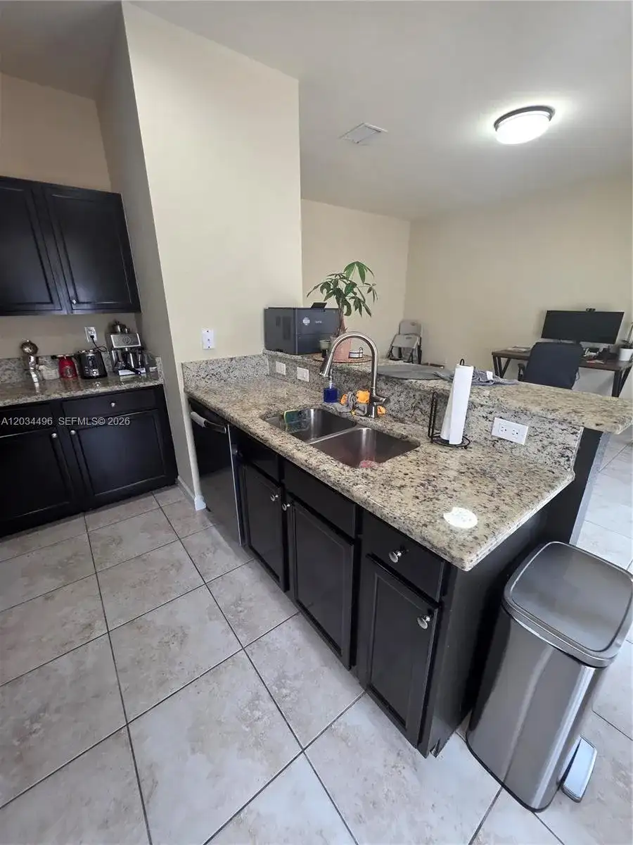 9424 SW 171st Pl, Miami FL 33196 photo 4