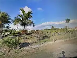20990 SW 210th St, Miami FL 33187
