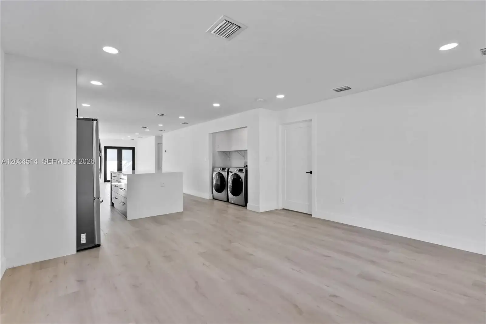 407 NW 45th St, Miami FL 33127 photo 5