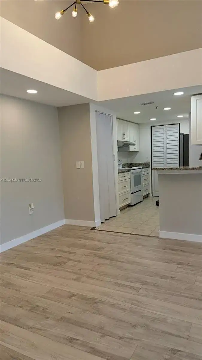 4171 N Haverhill Rd # 1012, West Palm Beach FL 33417 photo 5