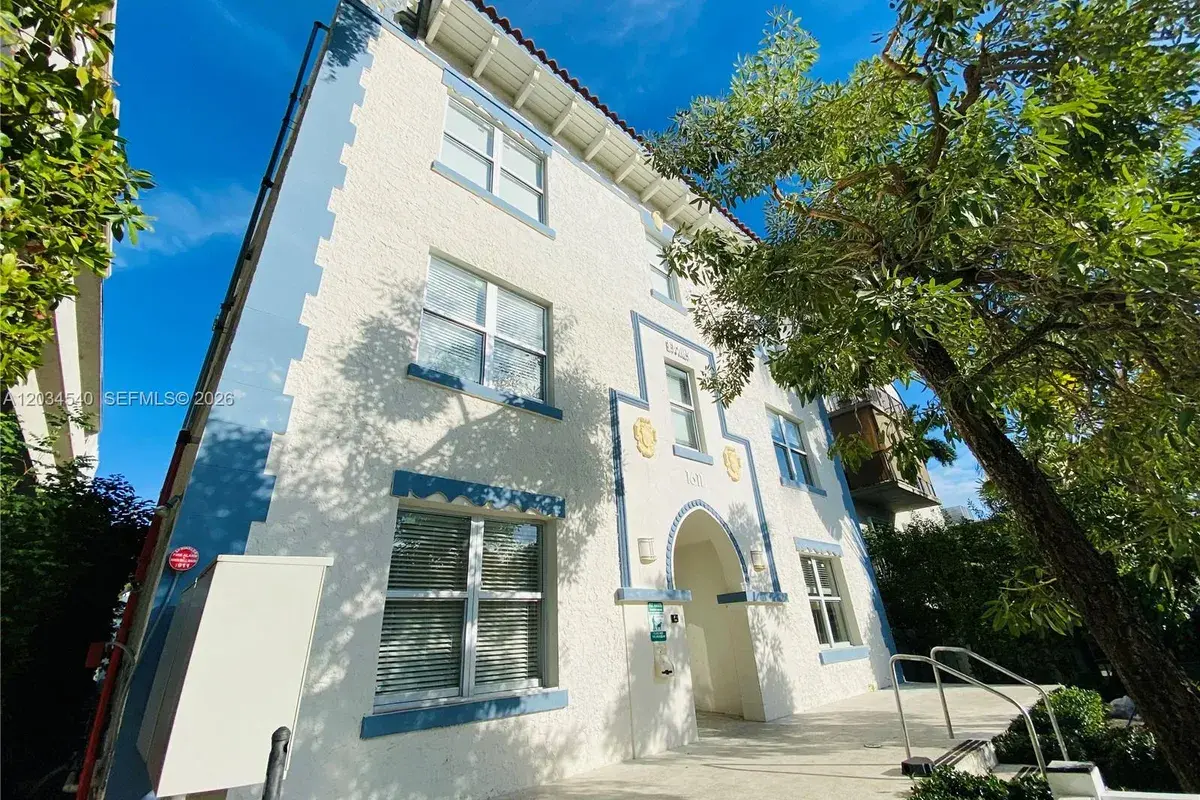 1611 Meridian Ave # 305, Miami Beach FL 33139