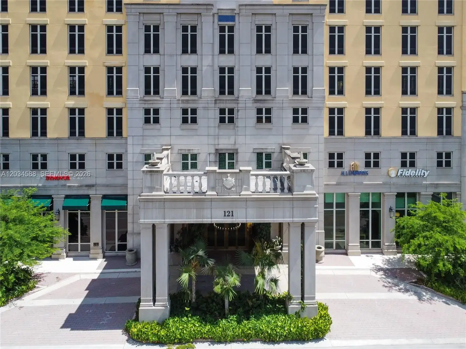 121 Alhambra Cir # 1000, Coral Gables FL 33134 photo 4