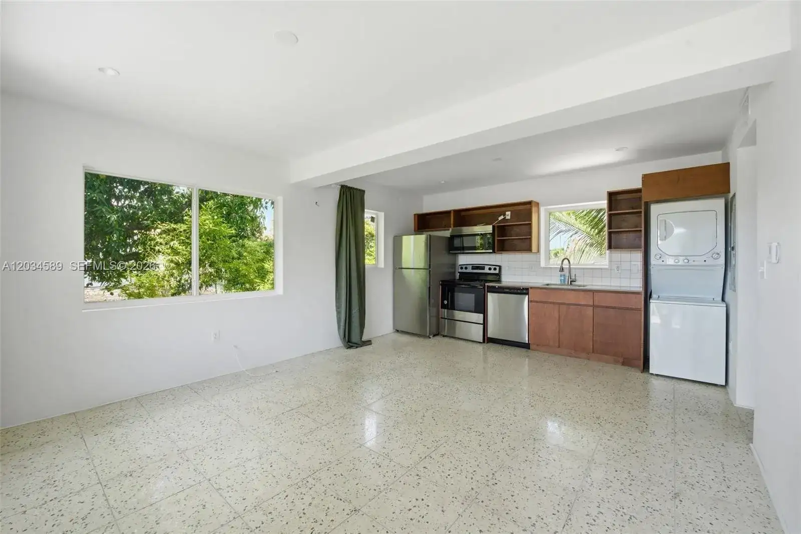 127 NW 74th St # 3, Miami FL 33150 photo 2