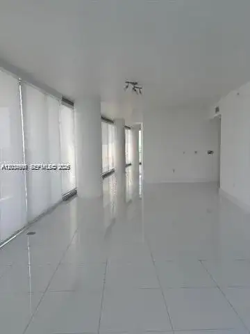 17121 Collins Ave # 3101, Sunny Isles Beach FL 33160 photo 2