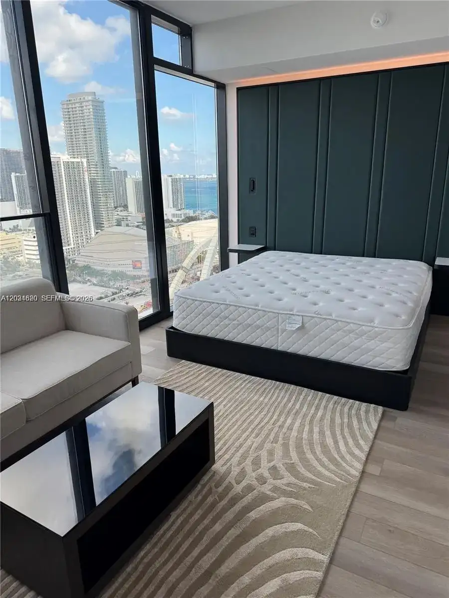 20 NE 11th ST # 2803B, Miami FL 33132 photo 2