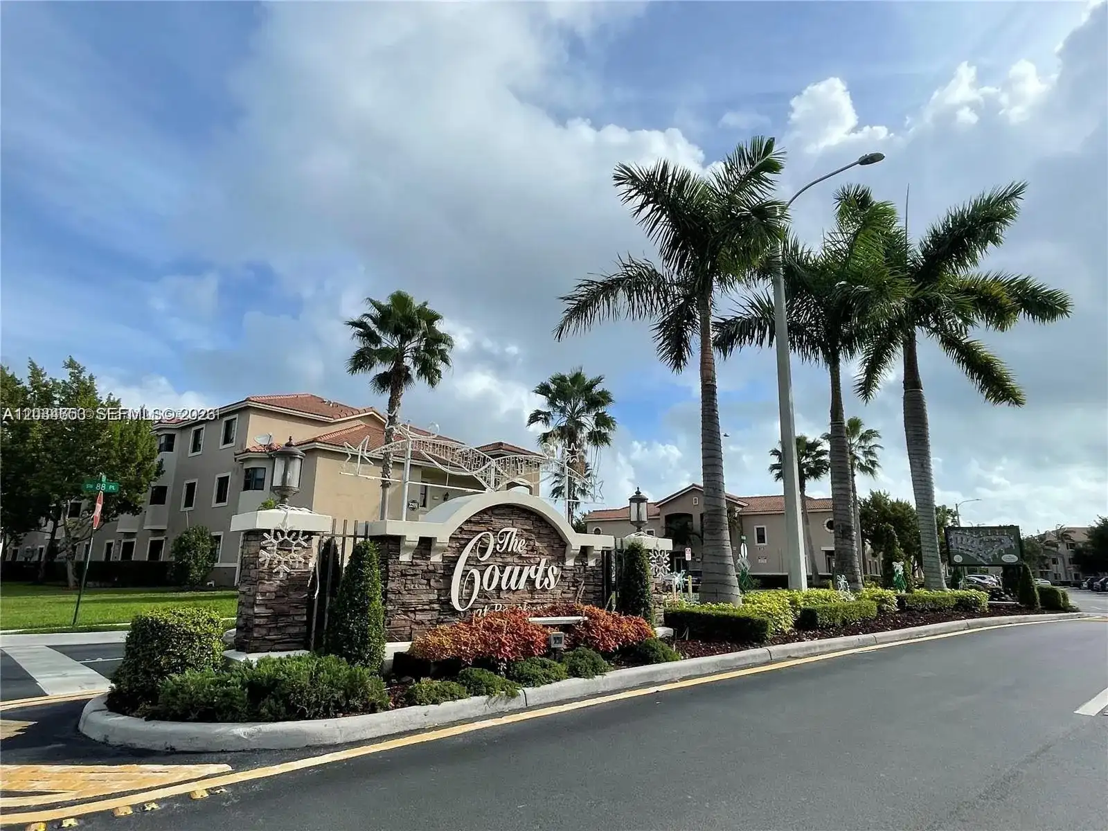 22311 SW 88th Pl # 4, Cutler Bay FL 33190