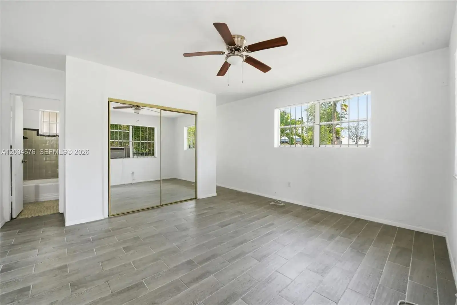 125 NW 73rd St # 125, Miami FL 33150 photo 2