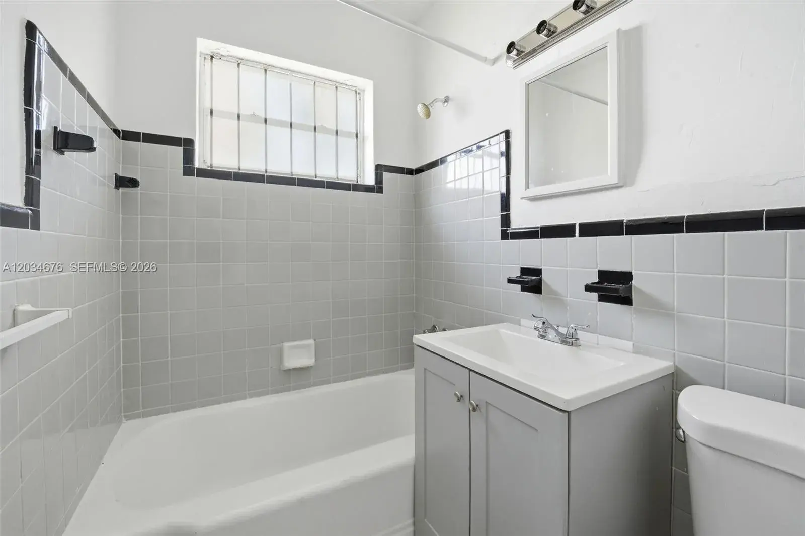 125 NW 73rd St # 125, Miami FL 33150